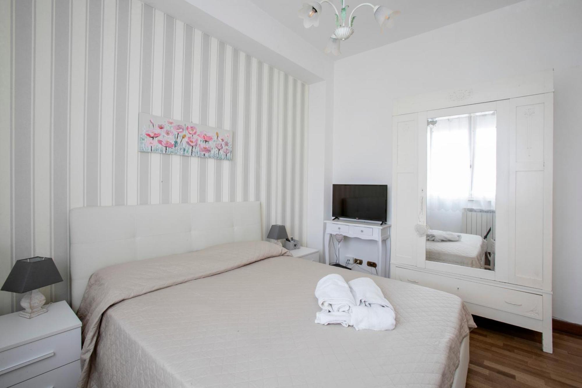 Maison Renée Viareggio Extérieur photo
