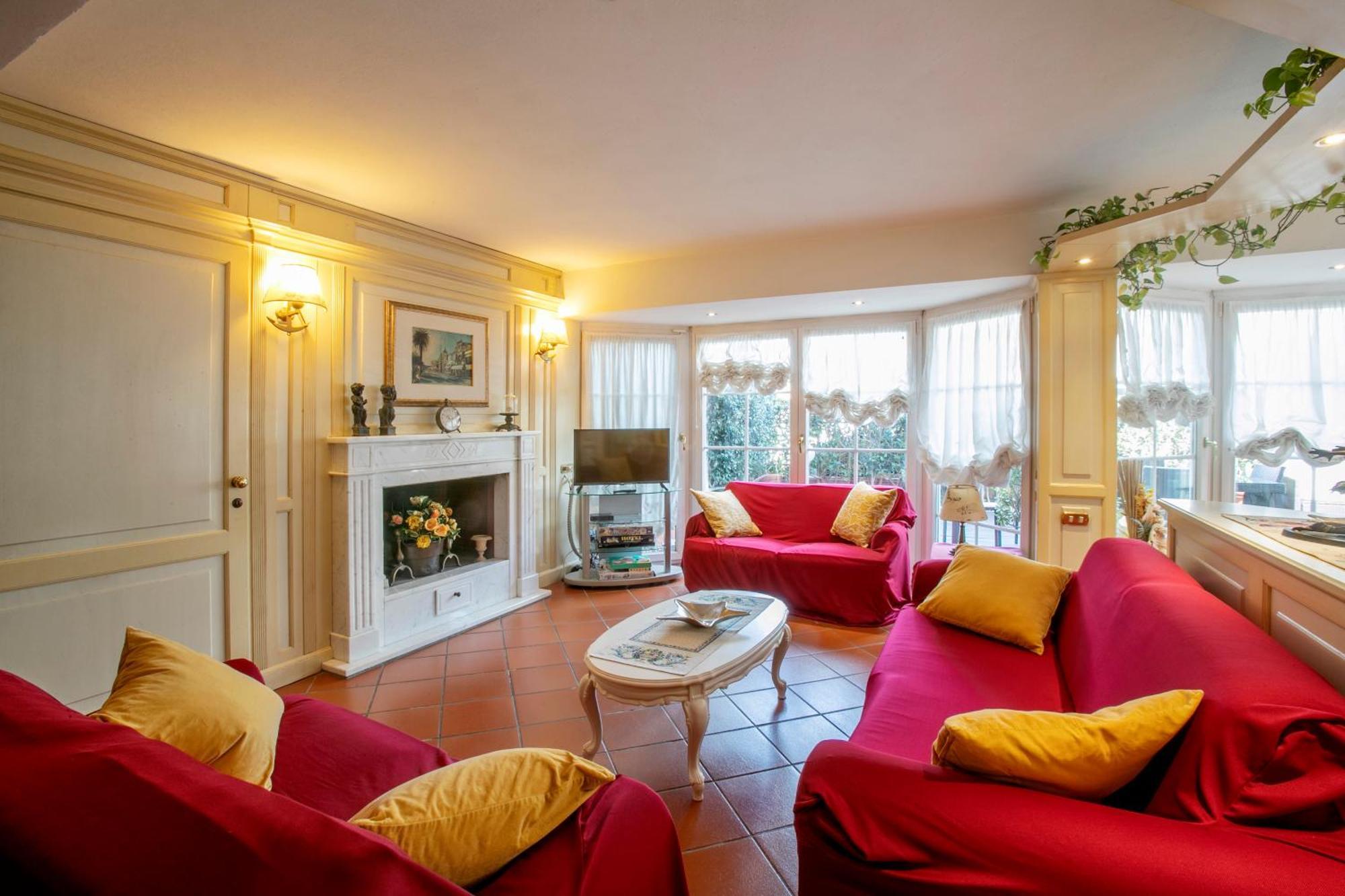 Maison Renée Viareggio Extérieur photo