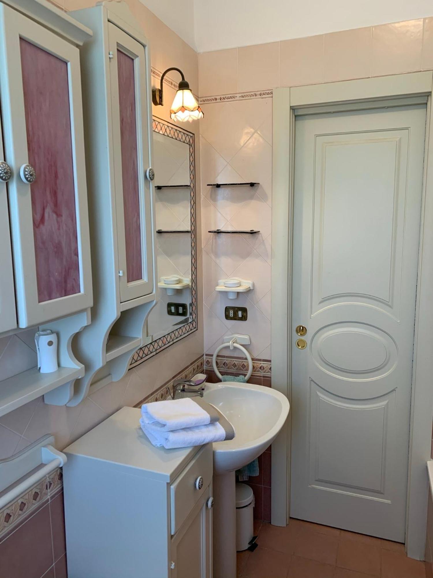 Maison Renée Viareggio Extérieur photo